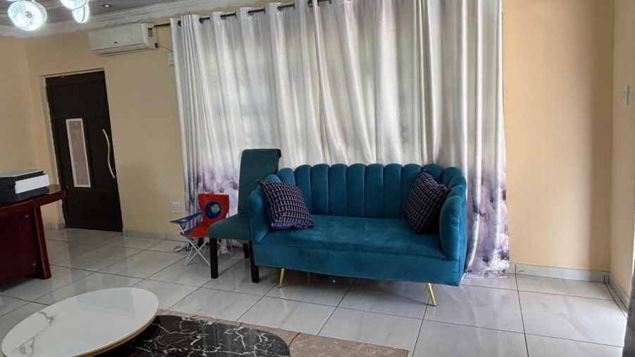 7 Bedroom Property for Sale in Mogwase Unit 4 North West